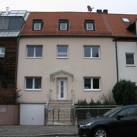 Messe-/Ferienwohnung Nürnberg Exteriör bild